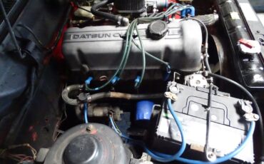 Datsun-510-1973-Coupe-18