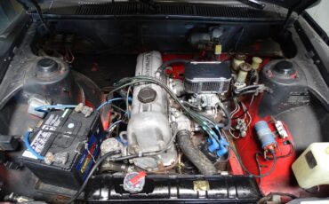 Datsun-510-1973-Coupe-21