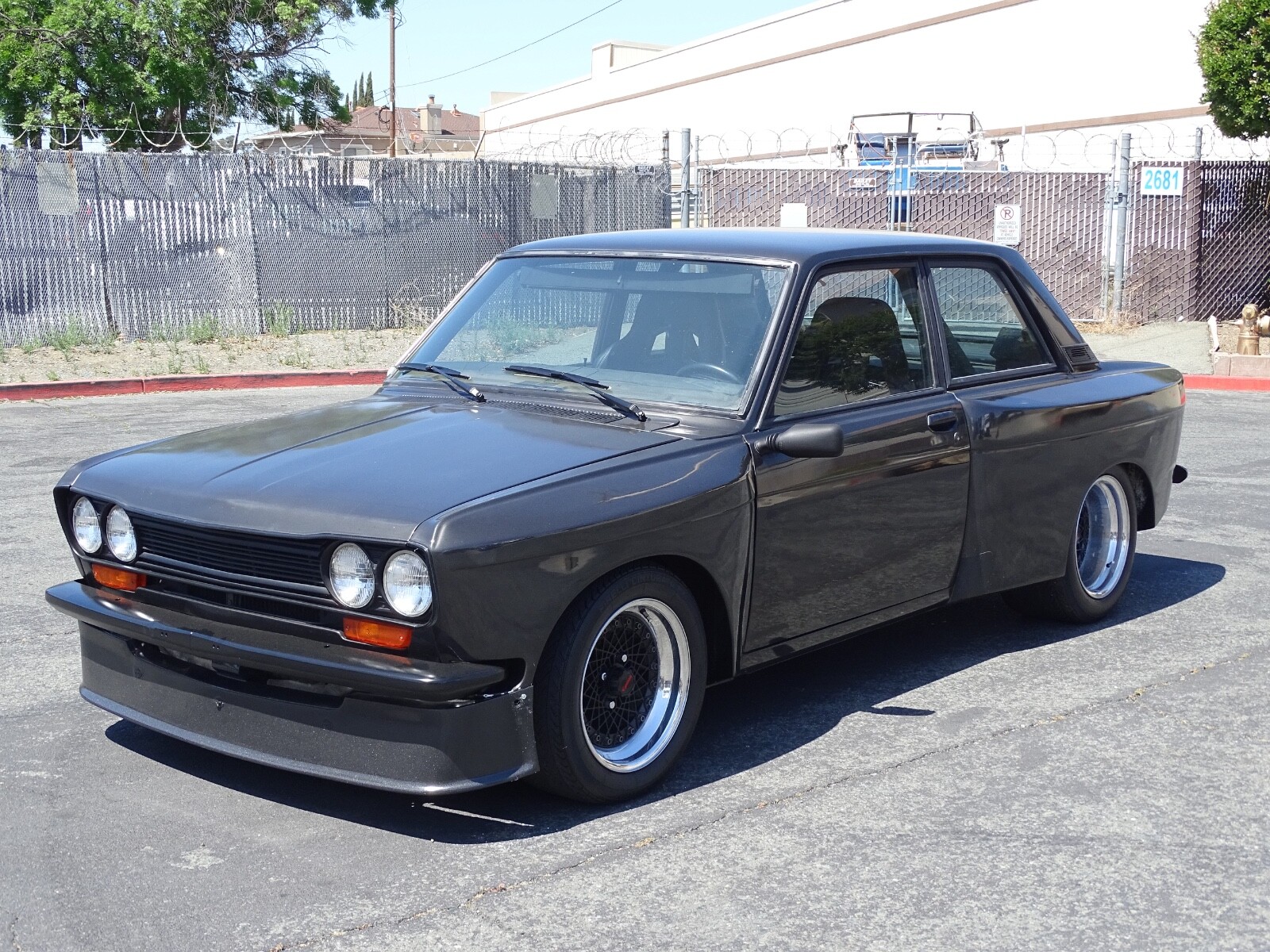 Datsun-510-1973-Coupe-3