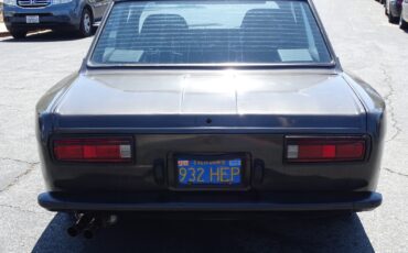 Datsun-510-1973-Coupe-6