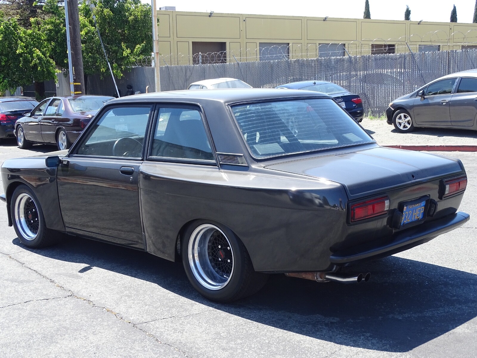 Datsun-510-1973-Coupe-7