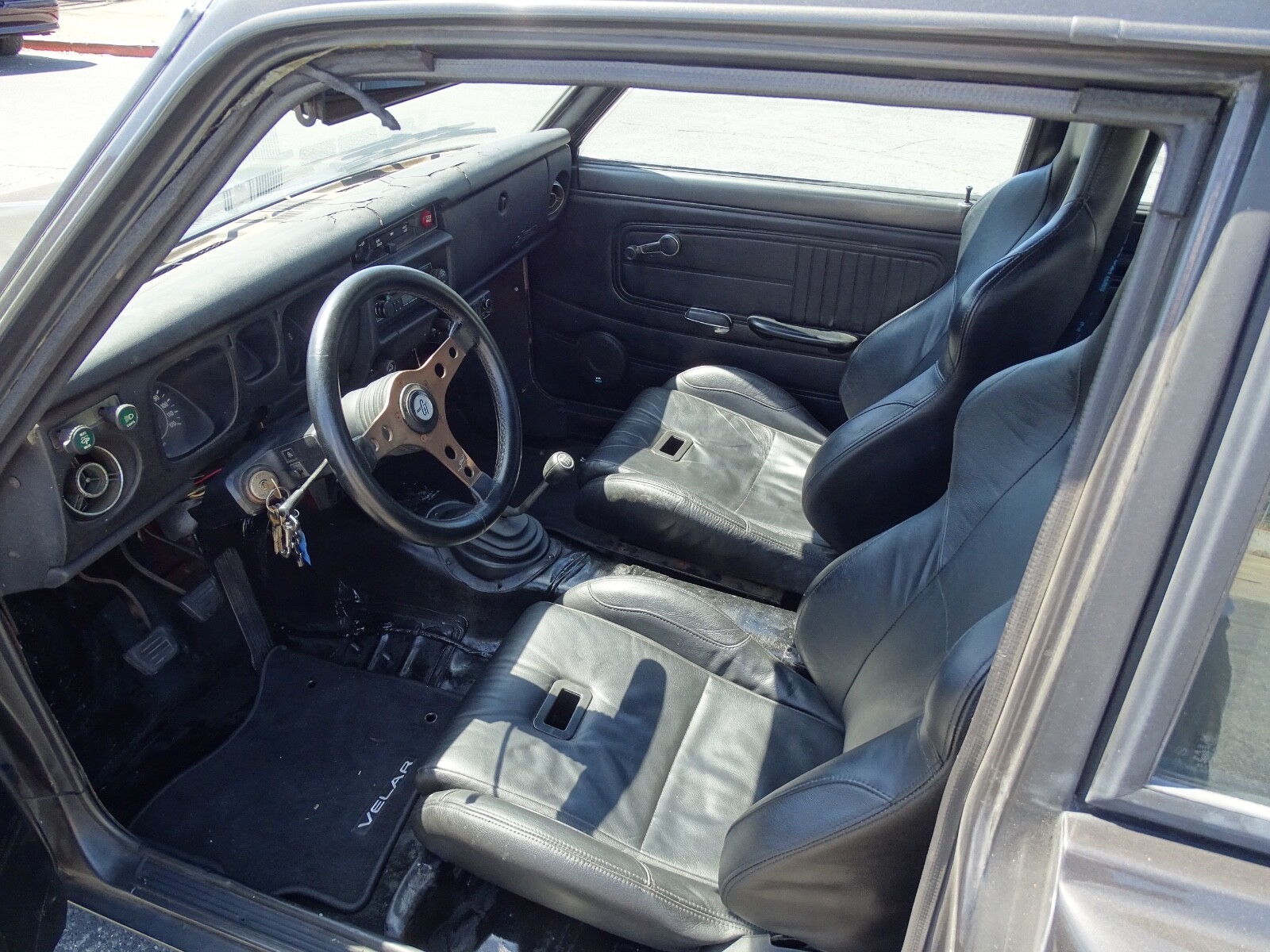 Datsun-510-1973-Coupe-8