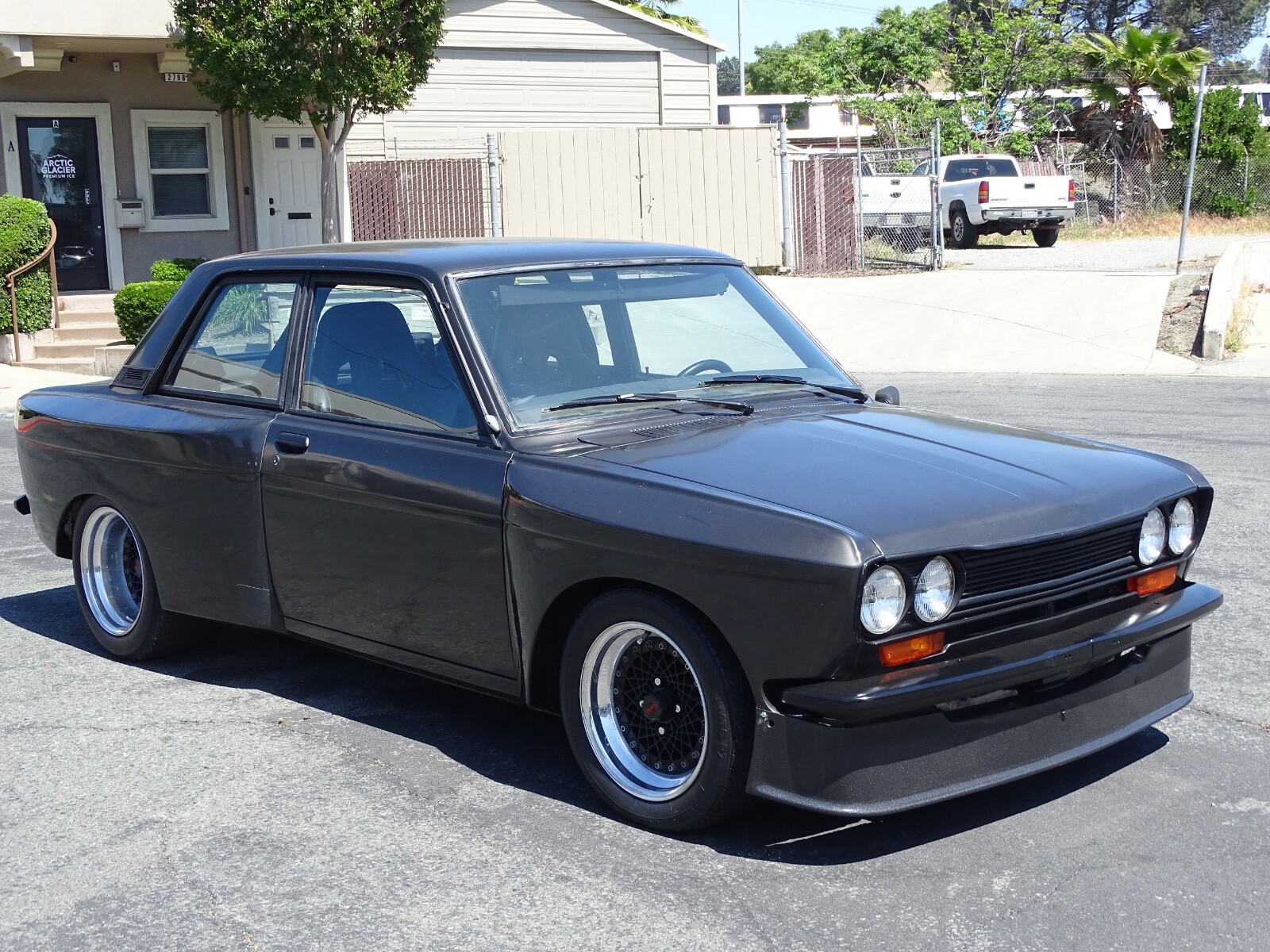Datsun-510-1973-Coupe