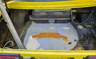 Datsun-510-1973-yellow-12