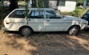Datsun-510-1979-white