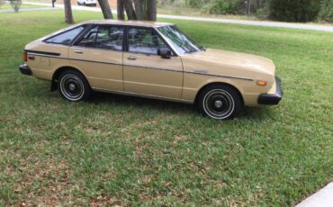 Datsun-510-1980-yellow