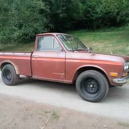 Datsun-521-1971-red-4