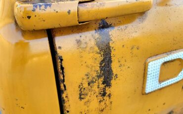 Datsun-620-1973-yellow-11