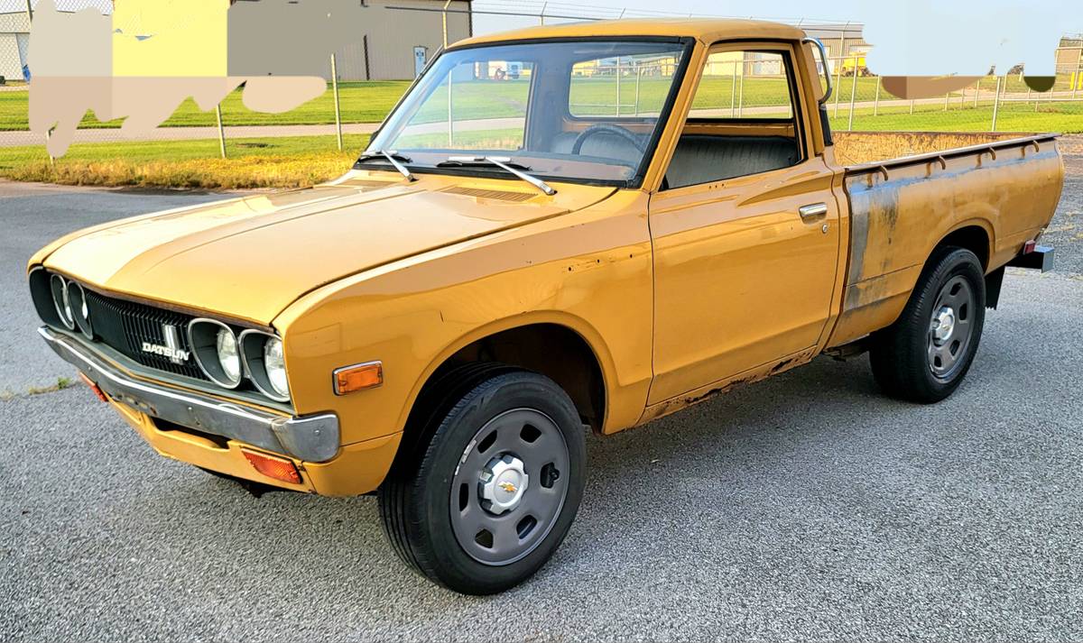 Datsun-620-1973-yellow-12