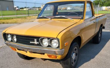 Datsun-620-1973-yellow-13