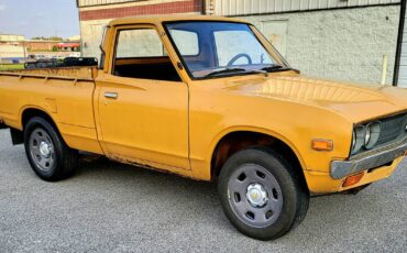 Datsun-620-1973-yellow-21