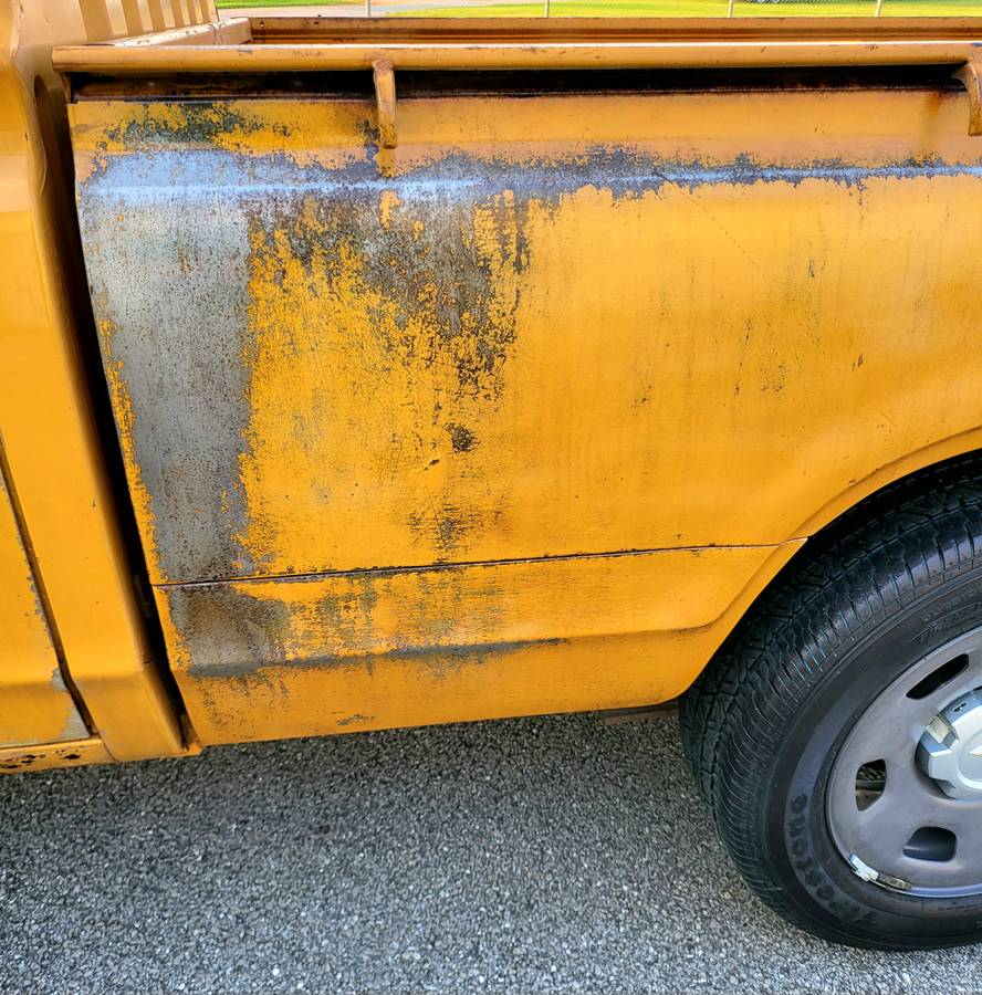 Datsun-620-1973-yellow-8