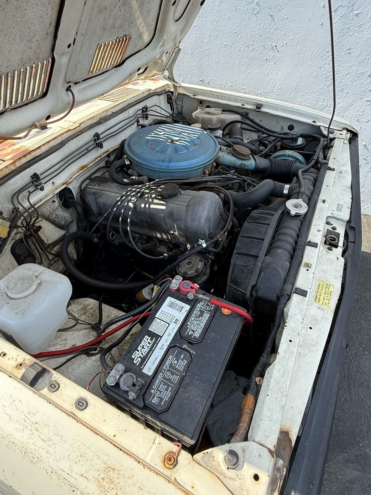 Datsun-720-1980-11
