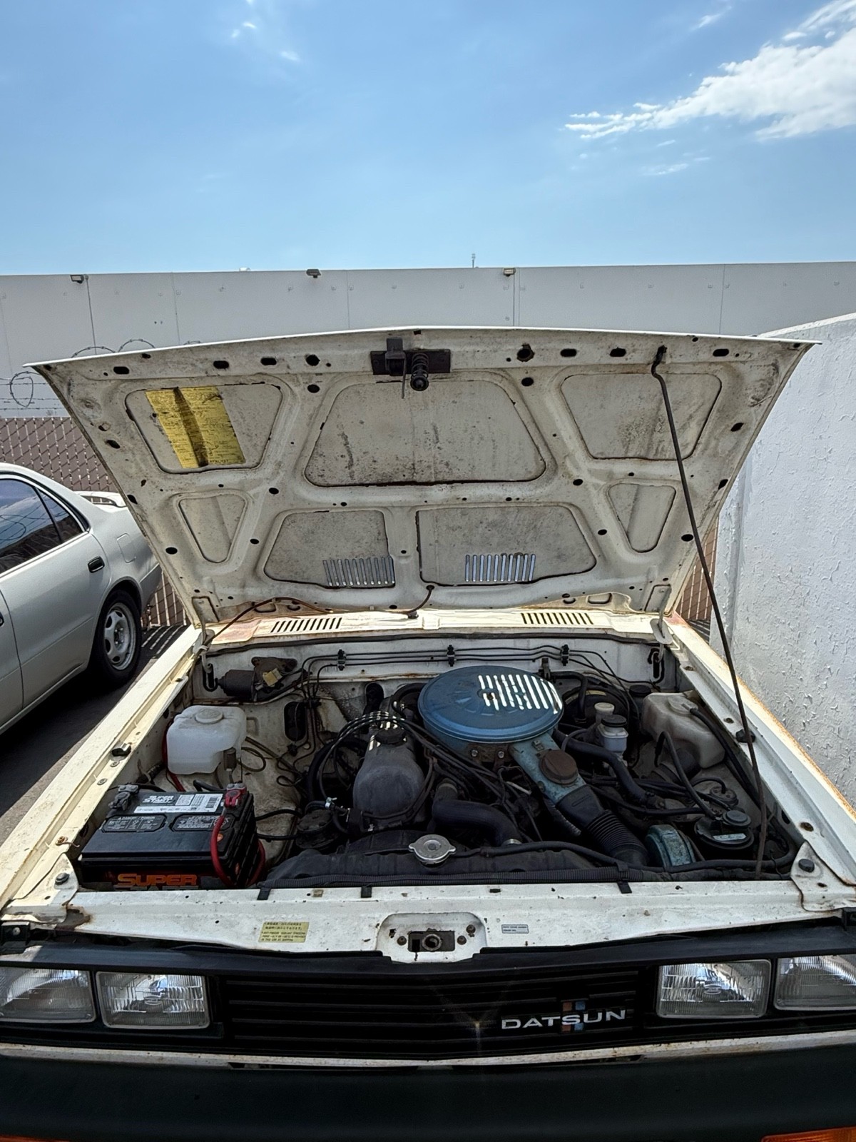 Datsun-720-1980-12