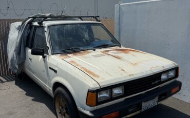 Datsun-720-1980-5