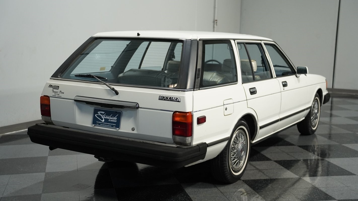 Datsun-Maxima-GL-1982-Station-Wagon-10