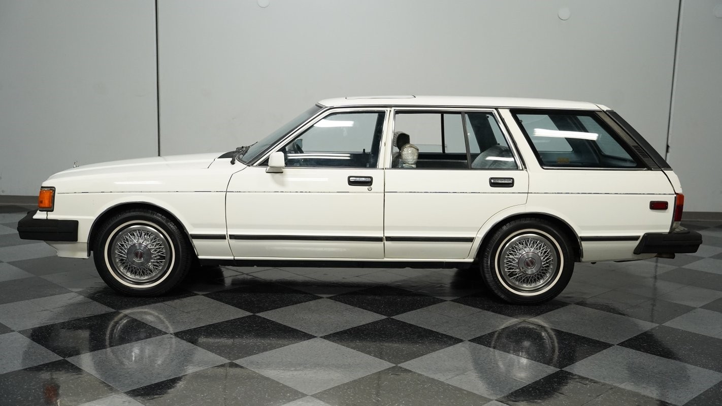 Datsun-Maxima-GL-1982-Station-Wagon-2