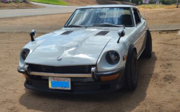 Datsun-Z-Series-1971-Coupe-1