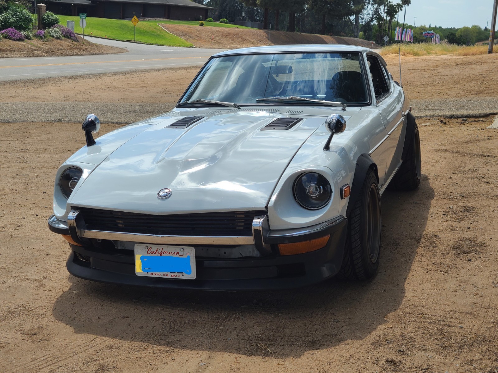 Datsun-Z-Series-1971-Coupe-1