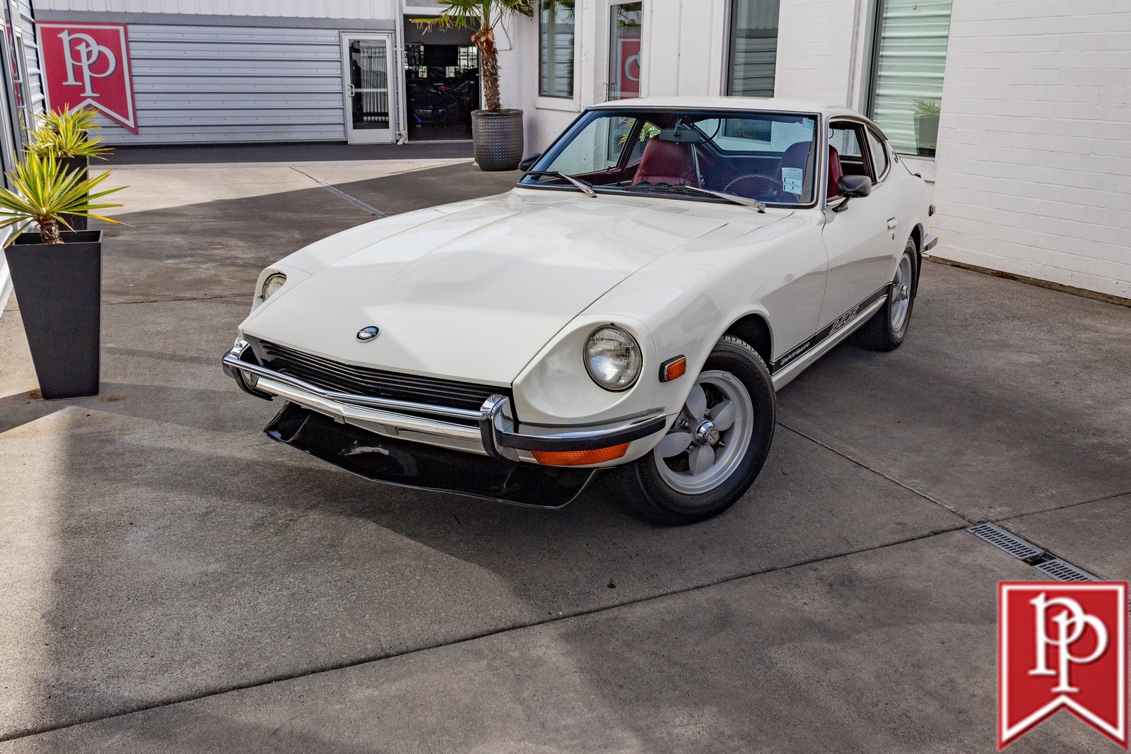 Datsun-Z-Series-1972-Coupe-1