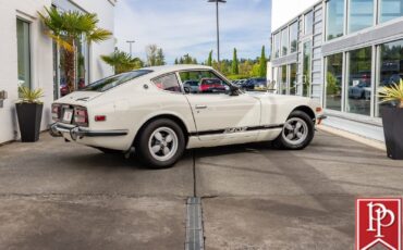 Datsun-Z-Series-1972-Coupe-11