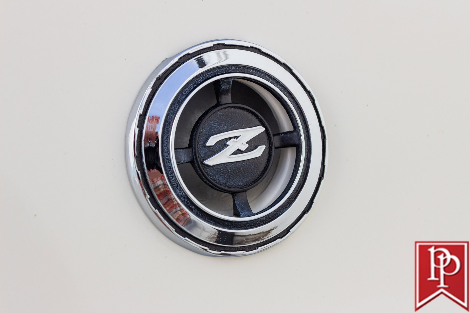Datsun-Z-Series-1972-Coupe-8