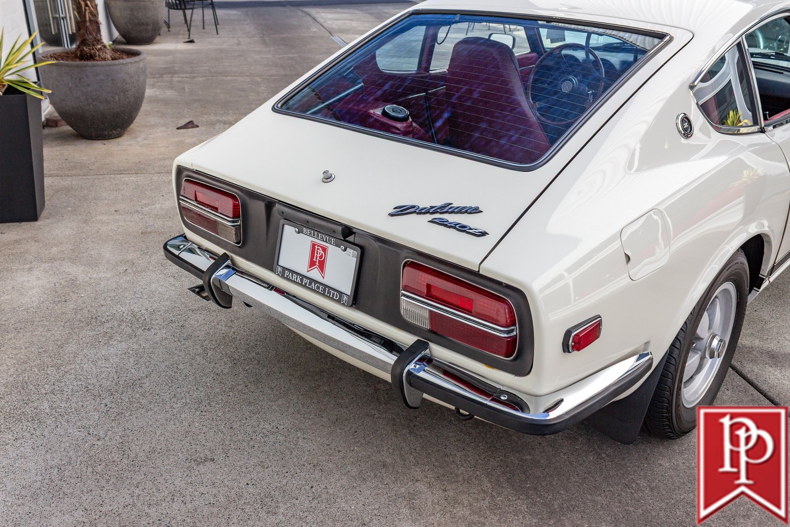 Datsun-Z-Series-1972-Coupe-9