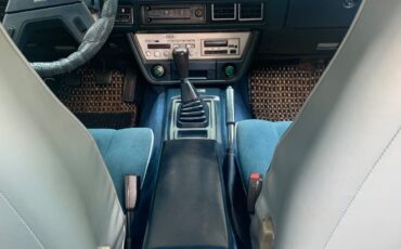 Datsun-Z-Series-1981-Hatchback-11