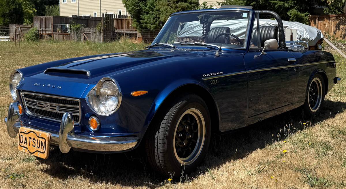 Datsun-roadster-1969-3