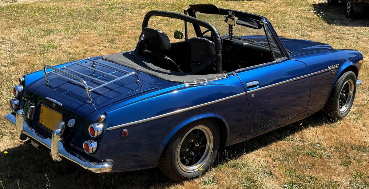 Datsun-roadster-1969