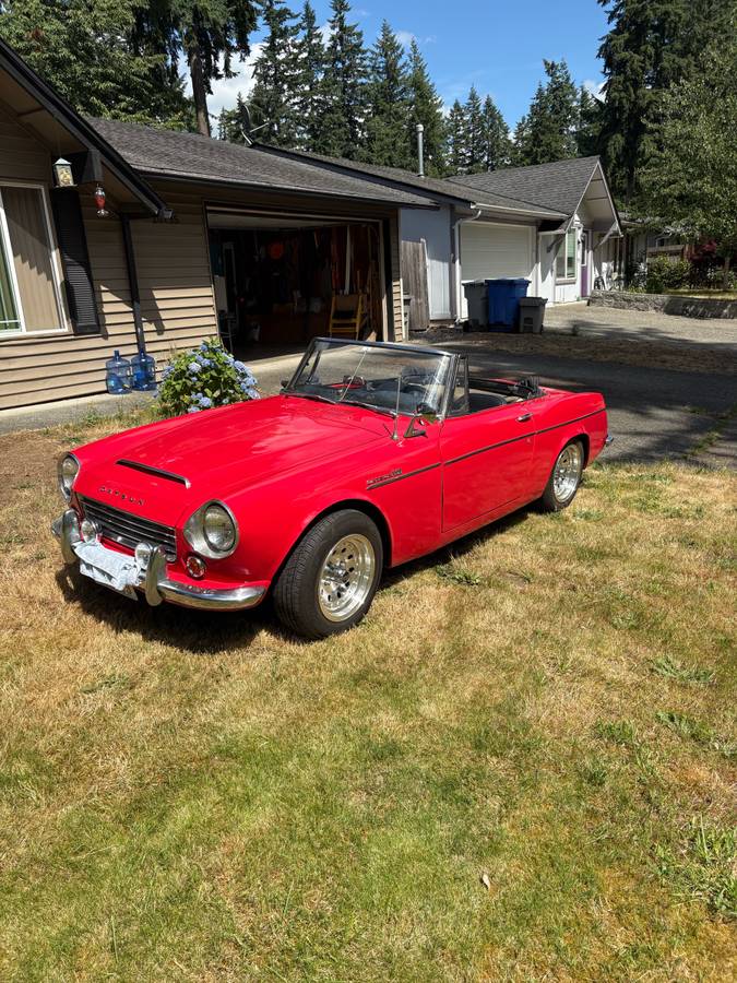 Datsun-spl311-roadster-1966-red-16