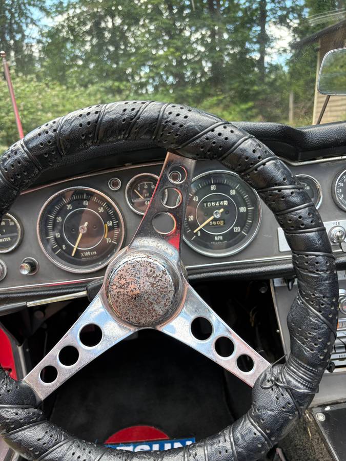 Datsun-spl311-roadster-1966-red-9