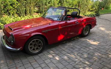 Datsun-sports-2000-roadster-comp-upgrades-1968-red-10