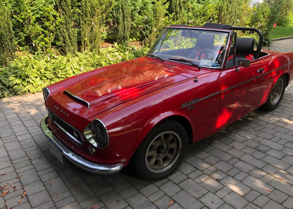 Datsun-sports-2000-roadster-comp-upgrades-1968-red-11
