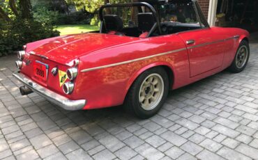 Datsun-sports-2000-roadster-comp-upgrades-1968-red-14
