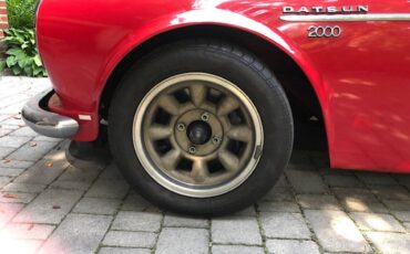 Datsun-sports-2000-roadster-comp-upgrades-1968-red-19