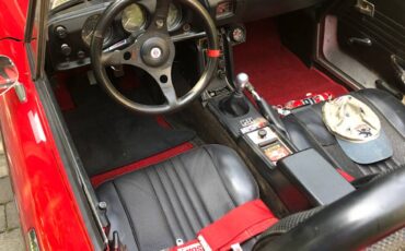 Datsun-sports-2000-roadster-comp-upgrades-1968-red