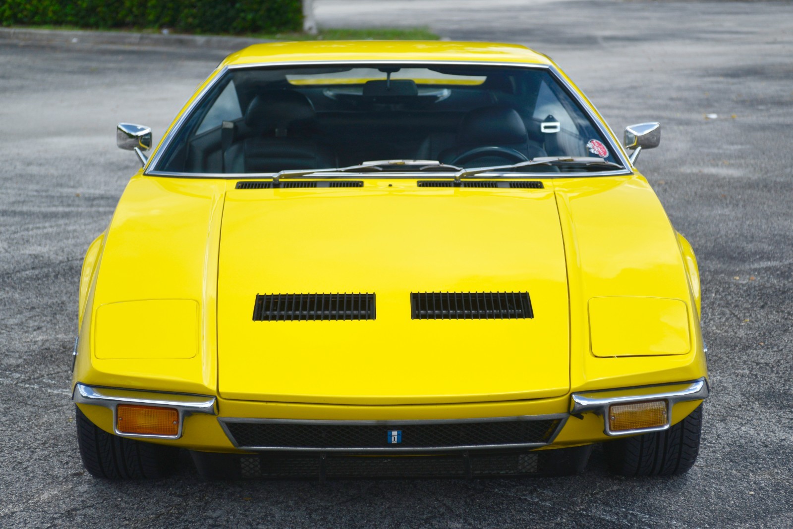 De-Tomaso-Pantera-1972-Coupe-12