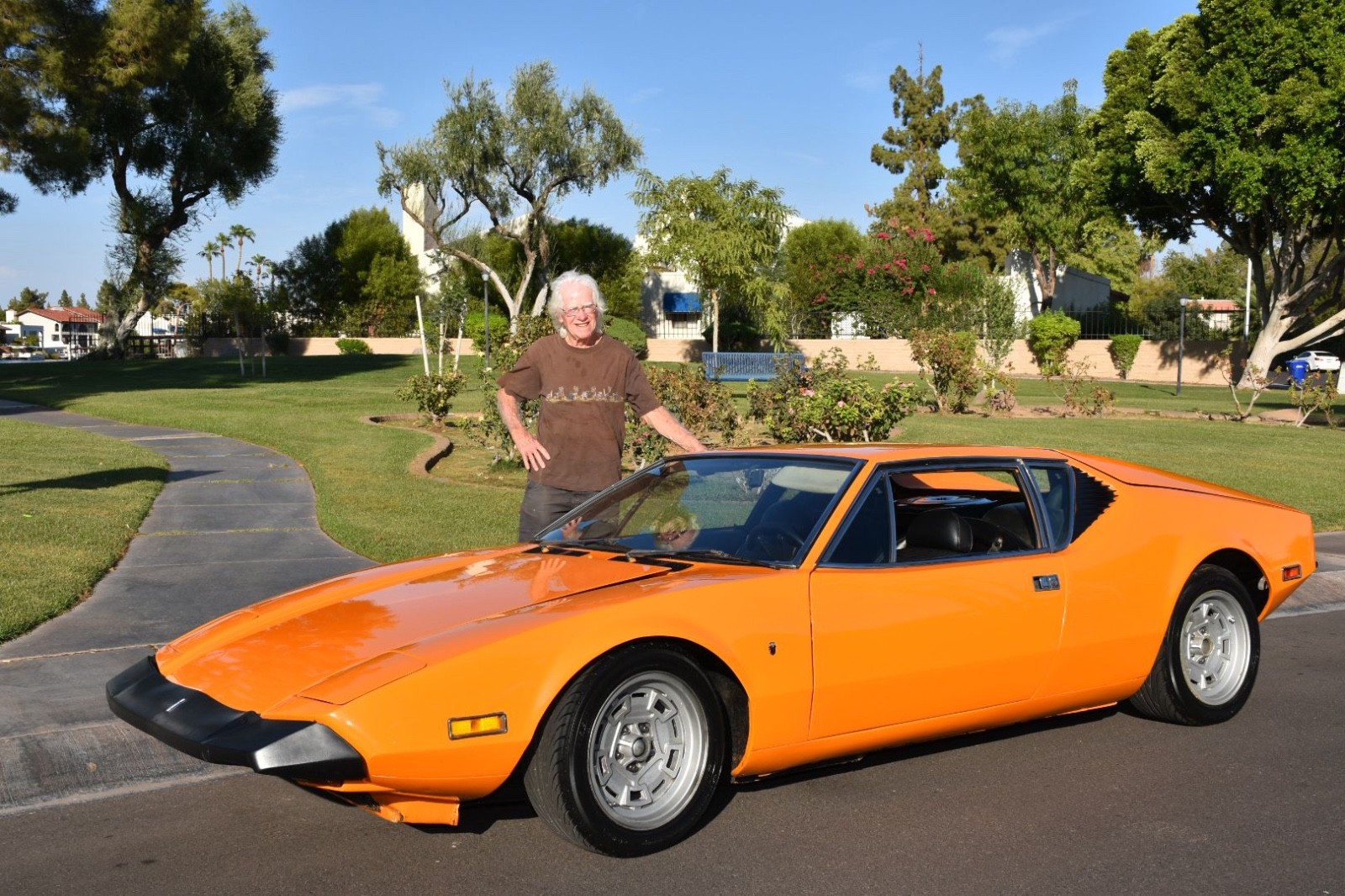 De-Tomaso-Pantera-1972-Coupe-15