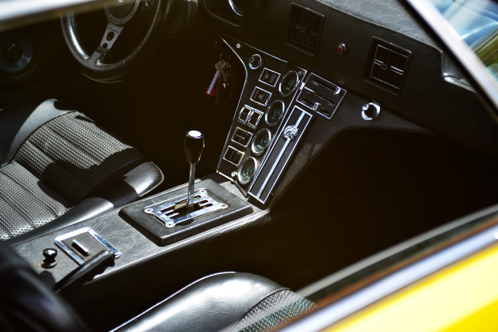 De-Tomaso-Pantera-1972-Coupe-21