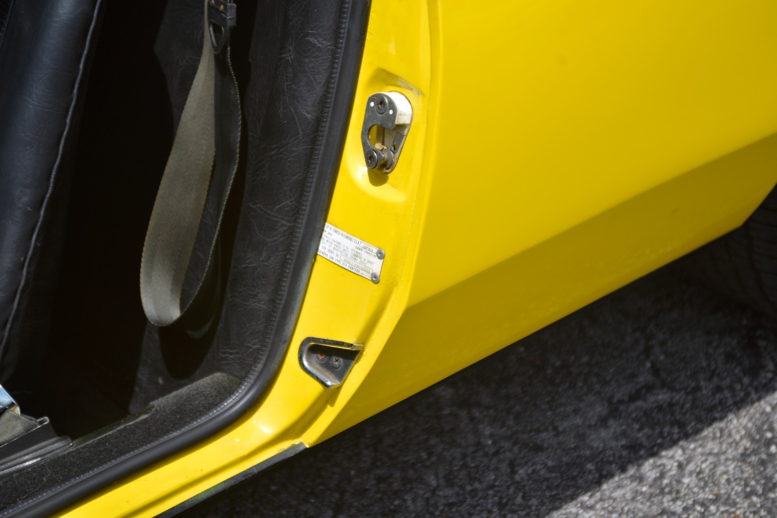 De-Tomaso-Pantera-1972-Coupe-24