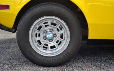 De-Tomaso-Pantera-1972-Coupe-35