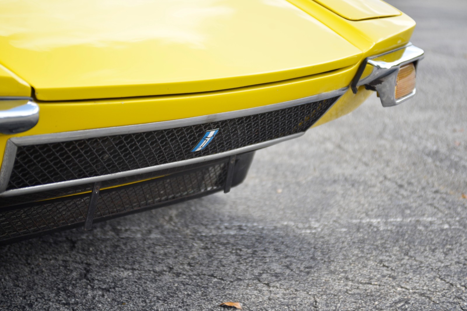 De-Tomaso-Pantera-1972-Coupe-37