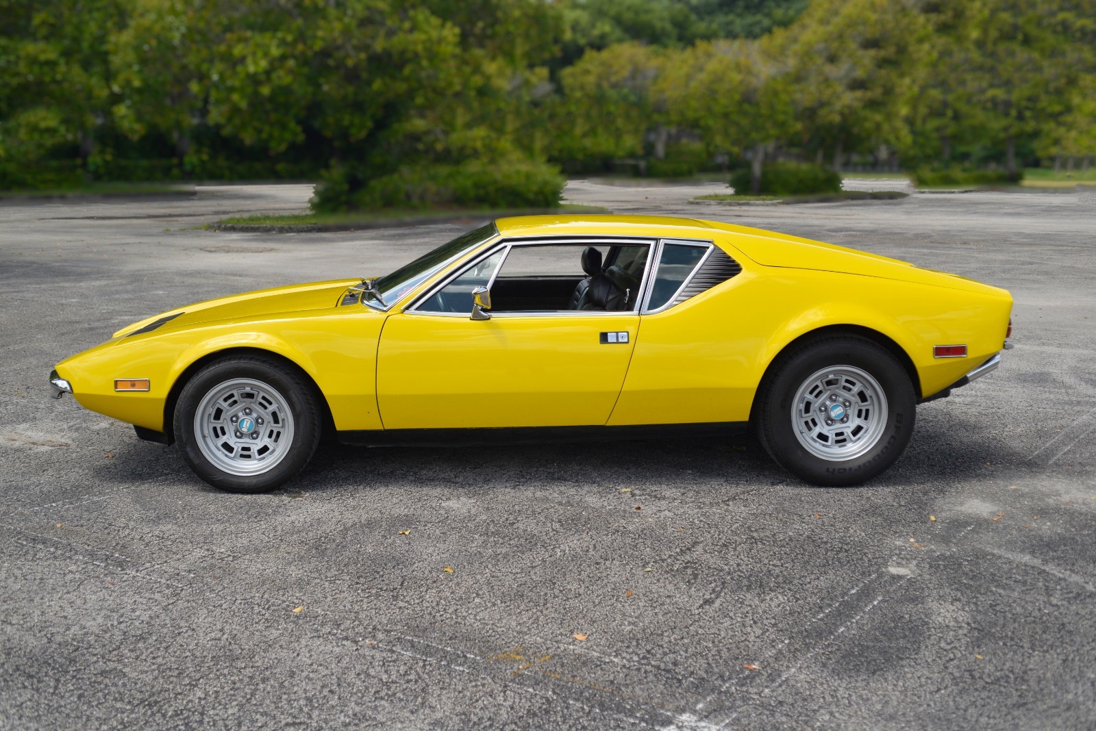 De-Tomaso-Pantera-1972-Coupe-6