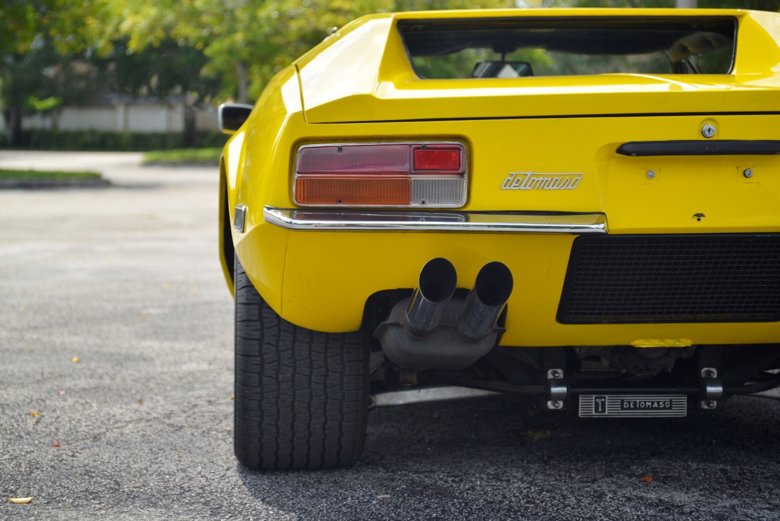 De-Tomaso-Pantera-1972-Coupe-8