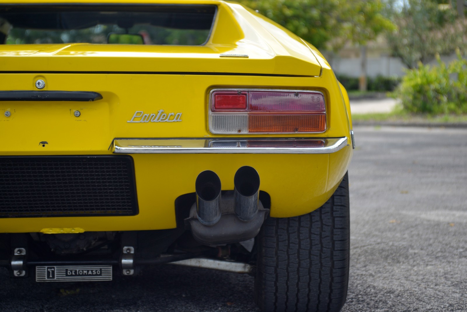 De-Tomaso-Pantera-1972-Coupe-9