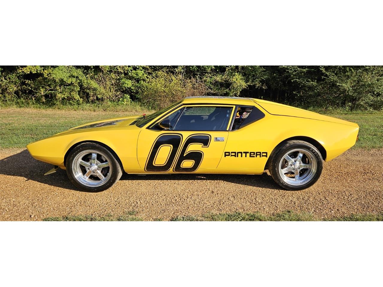 De-tomaso-Pantera-1971-Spa-Yellow-Black-11