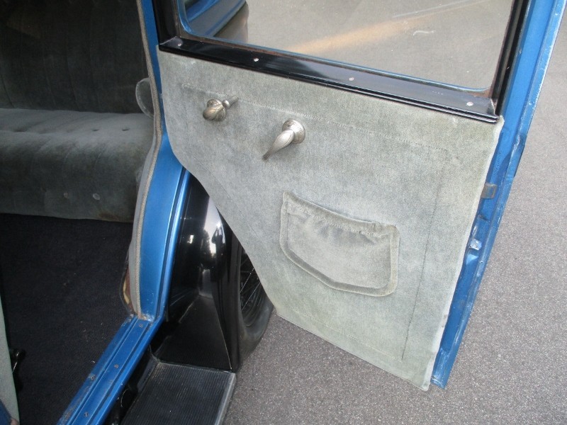 DeSoto-Sedan-1931-Sedan-9