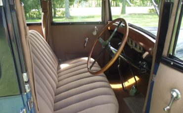 Delahaye-122a-1933-Blue-Chocolate-22