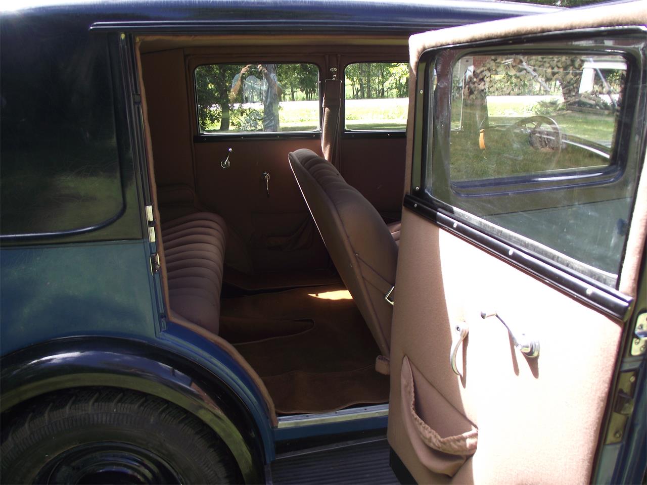 Delahaye-122a-1933-Blue-Chocolate-25